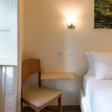 Portucale ! 3 Bedroom With Private Terrace *