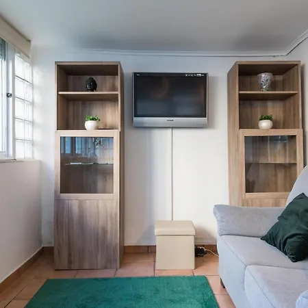 Portucale ! 3 Bedroom With Private Terrace Apartment *
