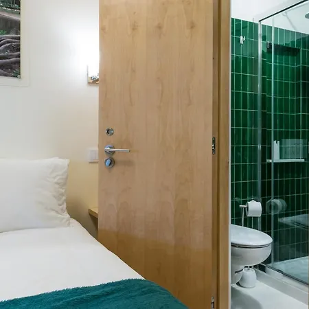 Portucale ! 3 Bedroom With Private Terrace Apartment Lisbon